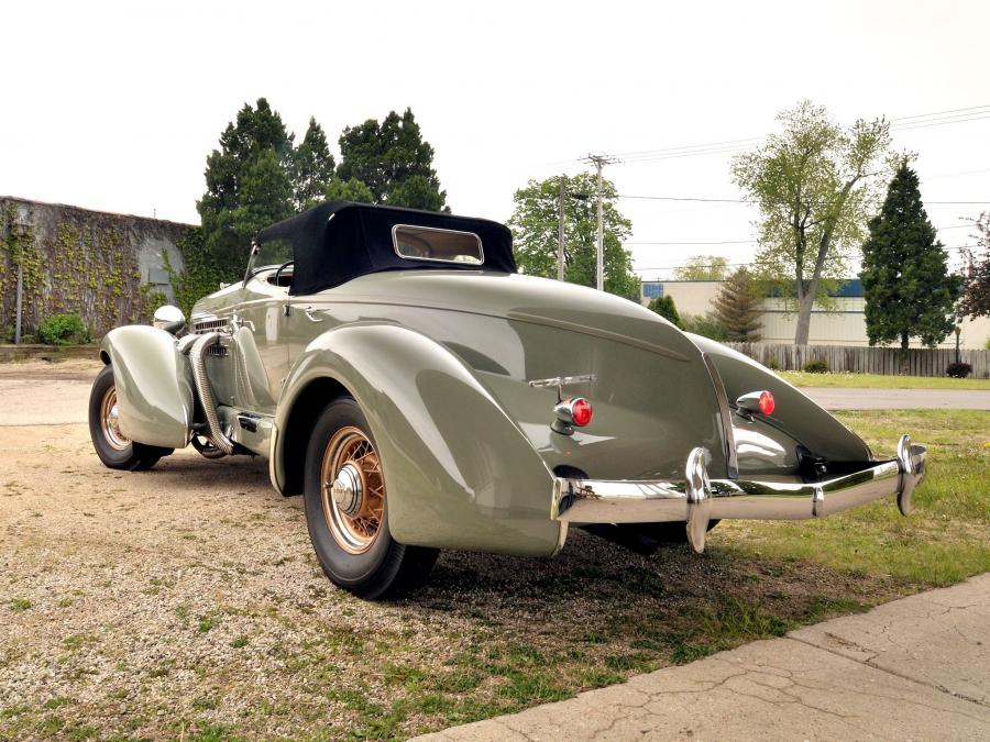  Auburn 852 SC Dual Ratio Speedster 1936 года  (фото 21 из 48)